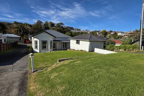 Photo of property in 43 Lorna Street, Lynmouth, New Plymouth, 4310