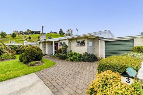 Photo of property in 3 Dolbel Street, Taradale, Napier, 4112