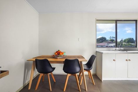 Photo of property in 8 Purcell Place, Melville, Hamilton, 3206