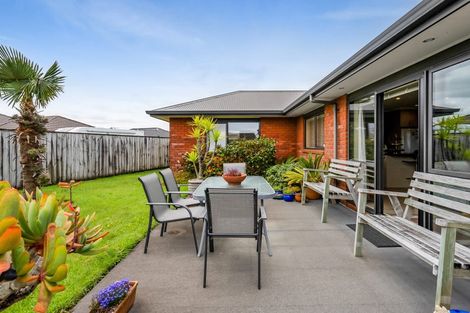 Photo of property in 20 Estate Grove, Inglewood, 4330