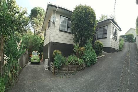 Photo of property in 41 Holmes Drive South, Massey, Auckland, 0614