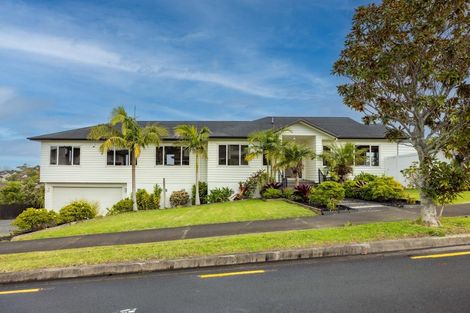 Photo of property in 21 Hornbill Drive, Fairview Heights, Auckland, 0632