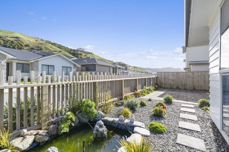 Photo of property in 18 Rochdale Drive, Churton Park, Wellington, 6037