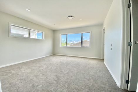 Photo of property in 1b Surrey Street, Manurewa, Auckland, 2102