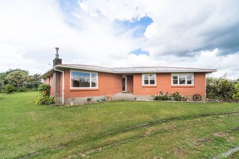 Photo of property in 10 Somerset Crescent, Highbury, Palmerston North, 4412