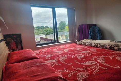 Photo of property in 1/15 Old Wairoa Road, Papakura, 2110