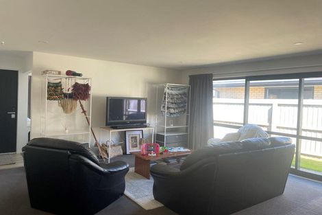 Photo of property in 9 Dalwood Crescent, Rolleston, 7614