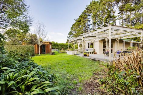 Photo of property in 164 Cross Road, Lepperton, New Plymouth, 4373