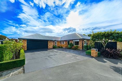 Photo of property in 12 Catkins Lane, Mairehau, Christchurch, 8052