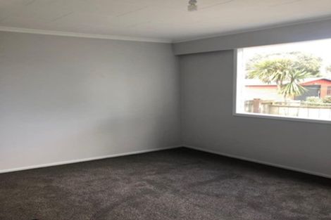 Photo of property in 24 Marere Avenue, Paraparaumu, 5032