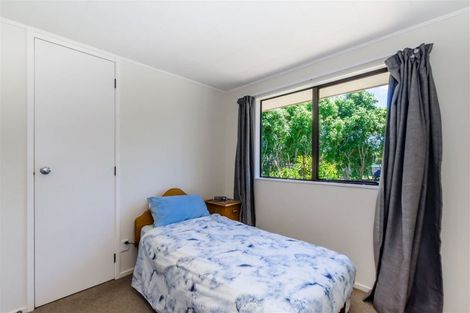 Photo of property in 35 Linwood Drive, Paraparaumu, 5032