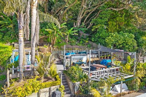 Photo of property in 102 Pohutukawa Avenue, Ohope, 3121