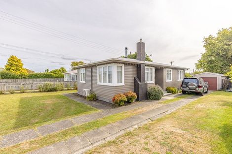 Photo of property in 21 Rira Street, Marton, 4710