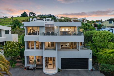 Photo of property in 6 Horizon Heights, Redcliffs, Christchurch, 8081
