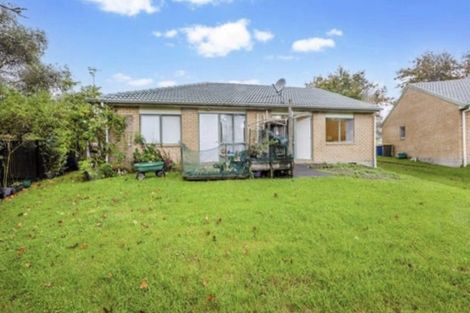 Photo of property in 11/12 Blueridge Close, Sunnyvale, Auckland, 0612