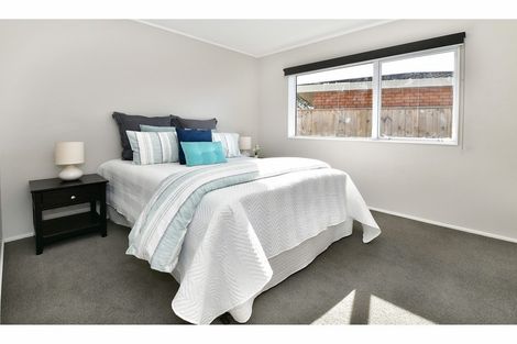 Photo of property in 34a Lakeside Drive, Orewa, 0931