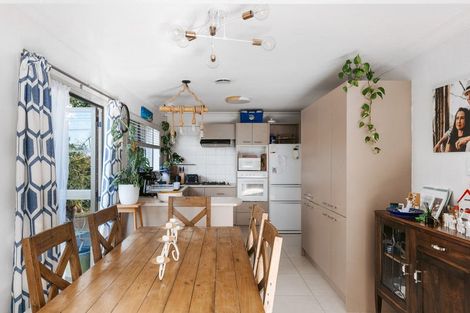 Photo of property in 118a Sutherland Road, Brookfield, Tauranga, 3110