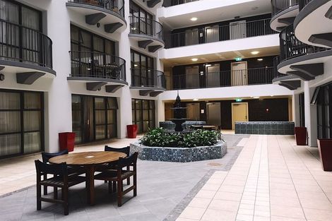 Photo of property in Atrium Towers, 8d/154 The Terrace, Wellington Central, Wellington, 6011