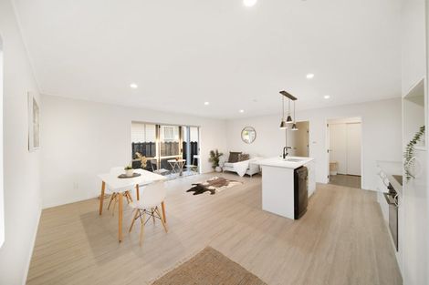 Photo of property in 38a Heathdale Crescent, Papakura, 2110