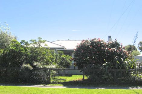 Photo of property in 5 Dickson Street, Kaiti, Gisborne, 4010