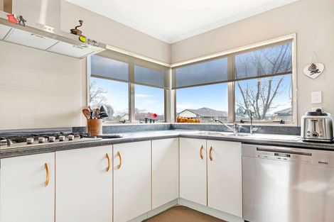 Photo of property in 26 Duggan Drive, Owhata, Rotorua, 3010