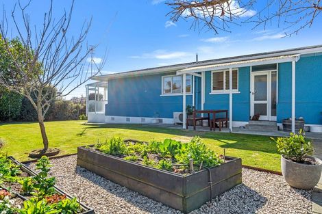 Photo of property in 8 Lemari Avenue, Stoke, Nelson, 7011