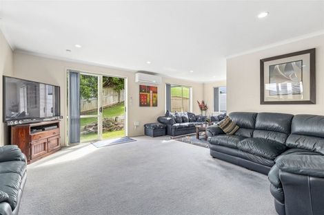 Photo of property in 19 Toomer Place, Beachlands, Auckland, 2018