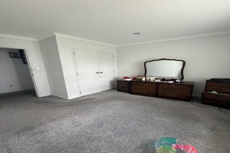 Photo of property in 57 Catkin Crescent, Papatoetoe, Auckland, 2025