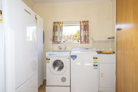Photo of property in 17 Inverness Crescent, Arrowtown, 9302