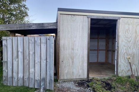 Photo of property in 10 Huia Grove, Elderslea, Upper Hutt, 5018