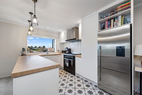 Photo of property in 56 Highgrove Place, Bethlehem, Tauranga, 3110