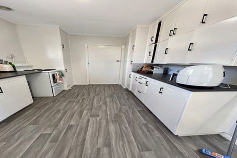 Photo of property in 16 Sherwill Street East, Feilding, 4702