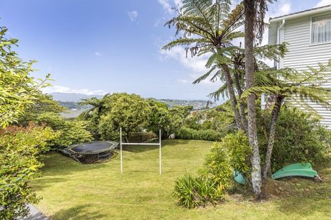 Photo of property in 17 Fortunatus Street, Brooklyn, Wellington, 6021