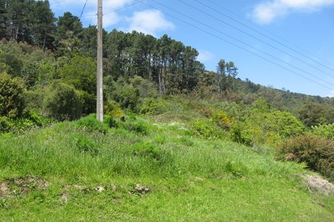 Photo of property in 17 Milton Terrace, Picton, 7220