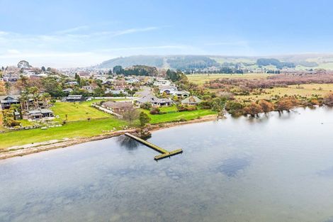 Photo of property in 10 Gemini Place, Kawaha Point, Rotorua, 3010