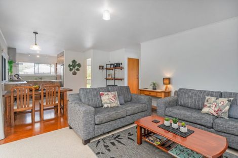 Photo of property in 29 Oyster Drive, Cooks Beach, Whitianga, 3591