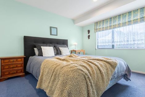 Photo of property in 21 Kanawa Street, Waikanae, 5036