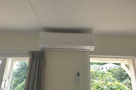 Photo of property in 164 Glenmore Street, Northland, Wellington, 6012