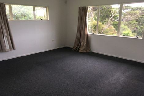 Photo of property in 8 Alice Place, Hillcrest, Auckland, 0627