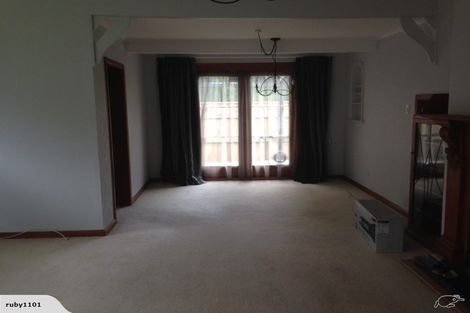 Photo of property in 27 Manuka Street, Hokowhitu, Palmerston North, 4410