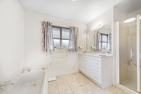 Photo of property in 9 Thistledown Place, Woolston, Christchurch, 8062