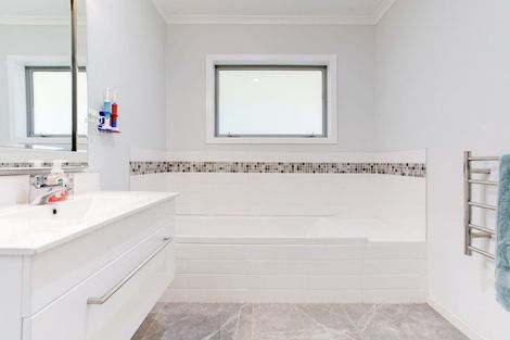 Photo of property in 871 Krippner Road, Puhoi, Silverdale, 0994