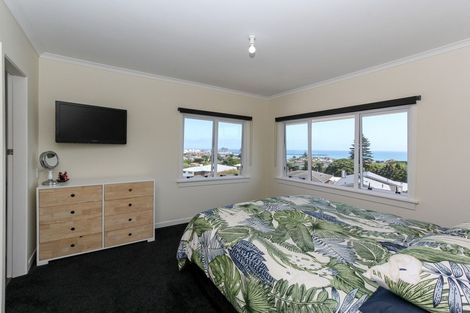 Photo of property in 407 Devon Street West, Lynmouth, New Plymouth, 4310