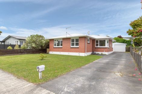 Photo of property in 6 Ruru Crescent, Heretaunga, Upper Hutt, 5018