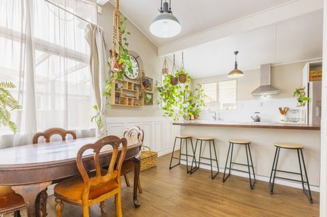 Photo of property in 128 Mount Herbert Road, Waipukurau, 4200