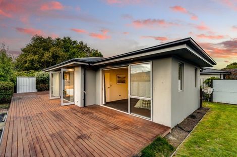 Photo of property in 2 Kinrara Place, Halswell, Christchurch, 8025