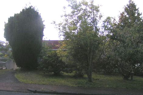 Photo of property in 13 Meadowvale Avenue, Forrest Hill, Auckland, 0620