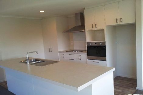 Photo of property in 30 Burford Way, Rolleston, 7615