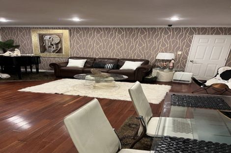 Photo of property in 106 Meadowland Drive, Somerville, Auckland, 2014