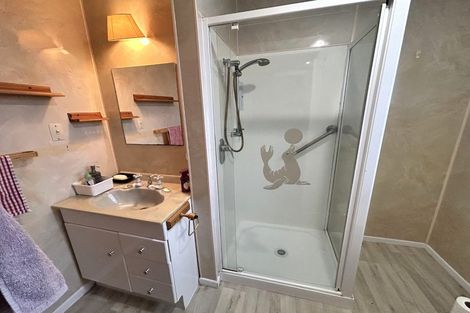 Photo of property in 38 Makarini Street, Paraparaumu, 5032